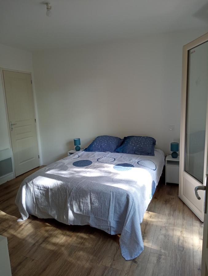 Chambre Au Calme Entouree Par La Nature. Saint-Leon-sur-Vezere Ngoại thất bức ảnh